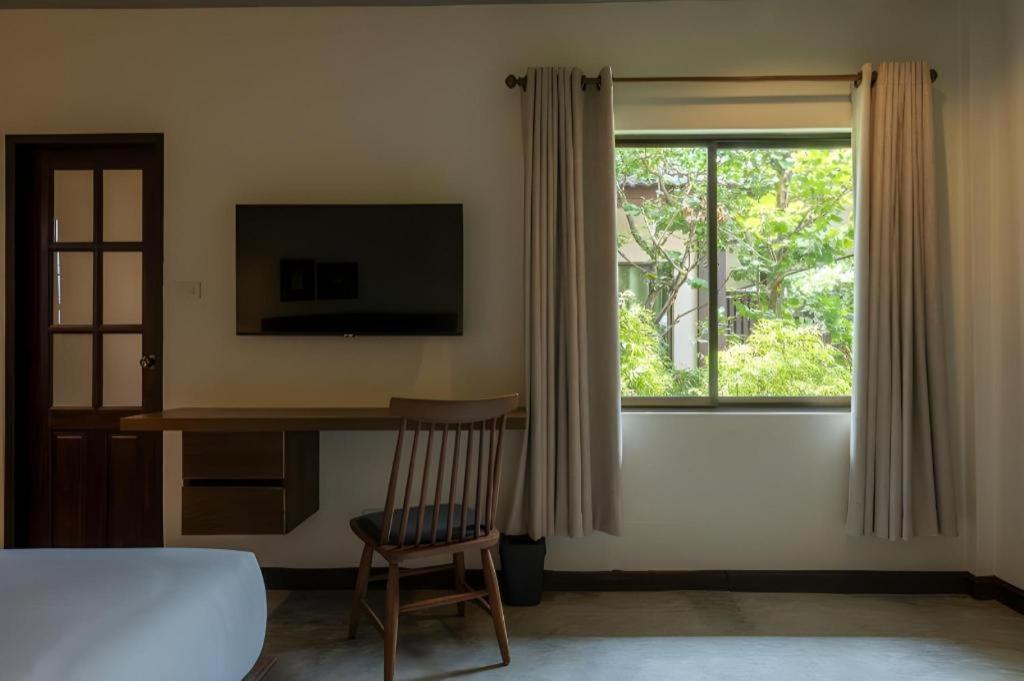 Rose Bay Resort Pattaya Bagian luar foto